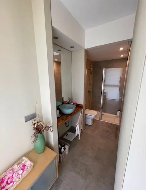 Casa Canigo נוואטה 0*,